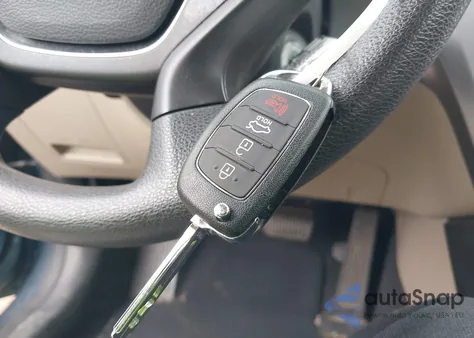 2017 Hyundai Sonata Se z USA, uszkodzony, nr VIN 5NPE24AFXHH452398